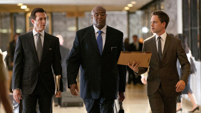 File:S01E12Promo02 - Harvey Wolf Mike.jpg