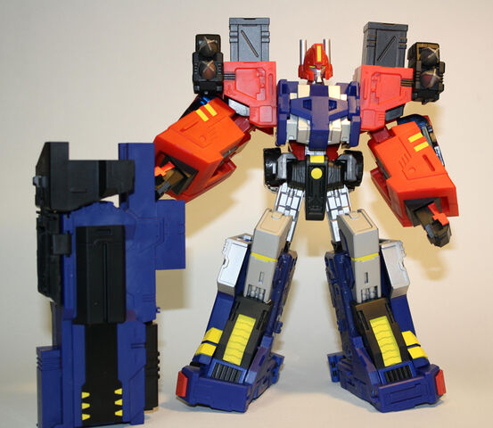 File:Fansproject-powered-commander-4.jpg