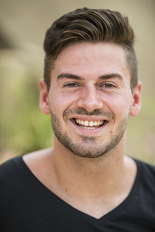 File:Nicklas Robin15.jpg
