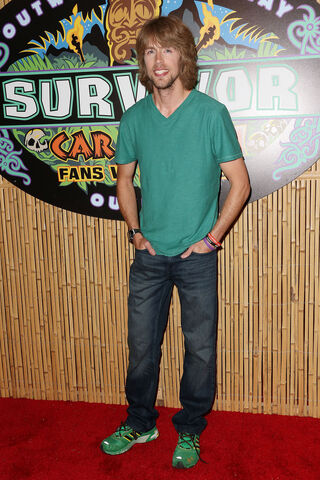 File:Erik+Reichenbach+Survivor+Finale+Films+Studio+fbH2ICYBWuax.jpg