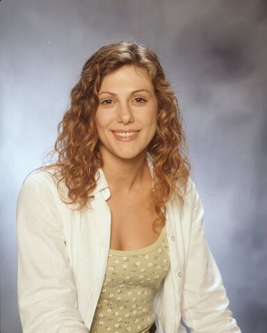 File:S1 Jenna Lewis.jpg