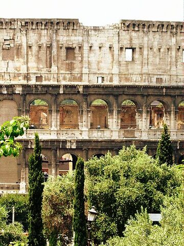 File:Colosseum.jpg