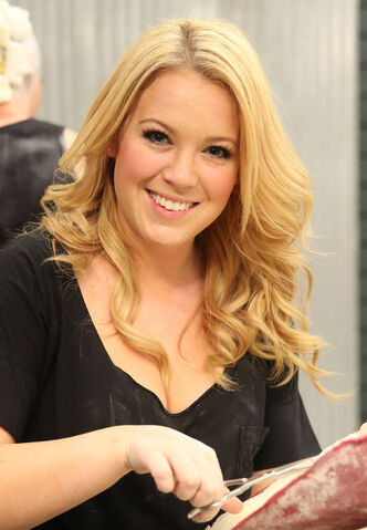 File:Brittany Leslie.jpg