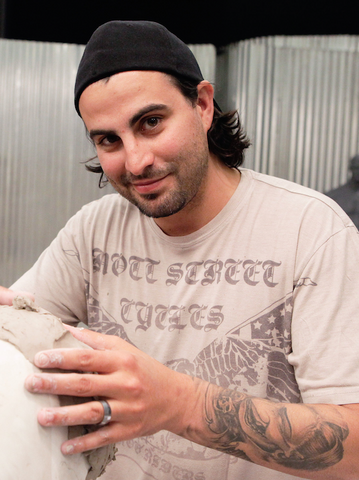 File:S03contestant-Derek.png