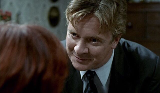 File:Michael turns on the charm.jpg