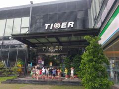 Tgcgdoor05.jpg