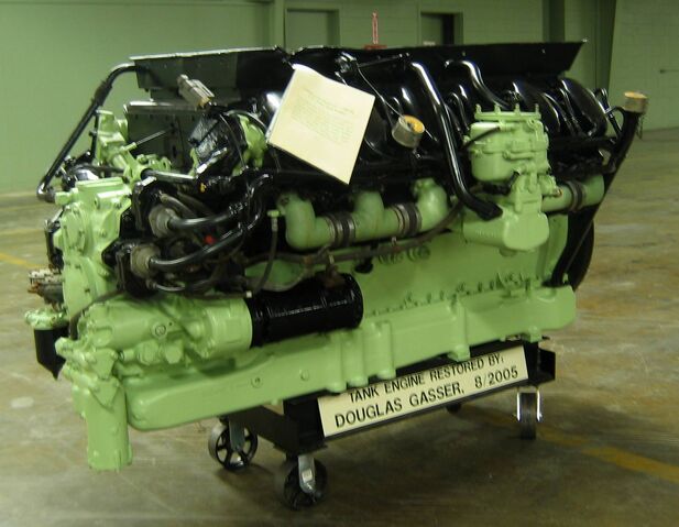 Файл:Continental AV-1790-5B.jpg