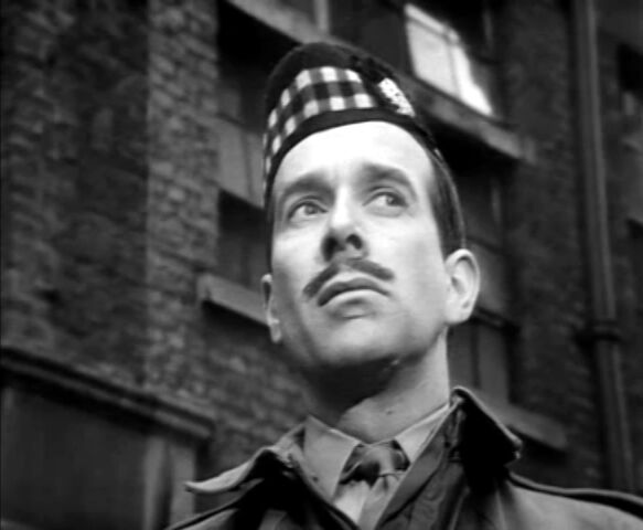 File:Colonel in attack mode.jpg
