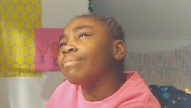 File:Chloe webber pre possession.jpg