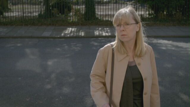File:Sandra lodger.jpg
