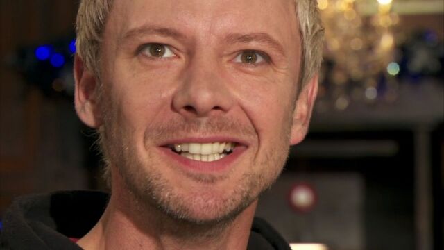 File:Saxon master grin.jpg