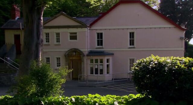 File:Saint Anthony's children's home.jpg