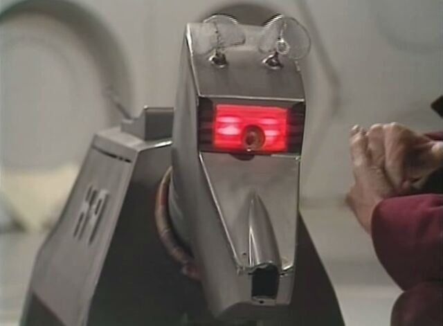 File:K9 in the TARDIS.jpg