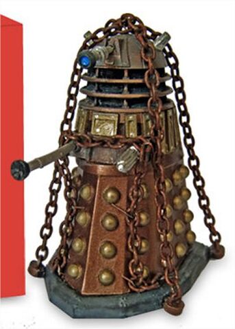 File:DWFC RD 2 Oswin Dalek.jpg