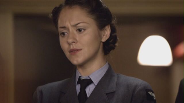 File:Lilian victory daleks.jpg