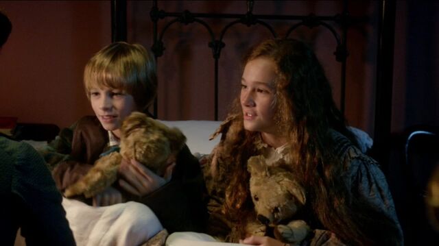 File:Digby-and-Francesca-with-Teddy-Bears.jpg