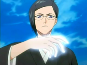 Yori con su mano cubierta de chakra