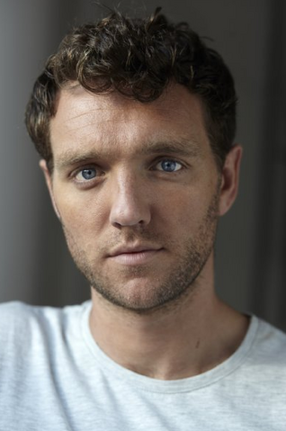 File:Tom McKay.png
