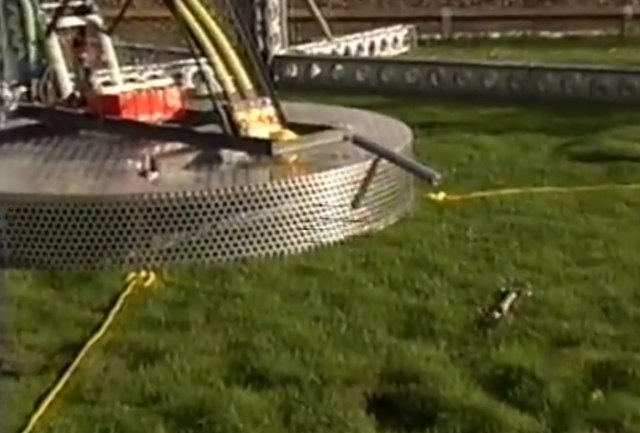 File:Kluk damages itself.png