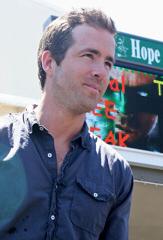 File:Ryan Reynolds.jpg