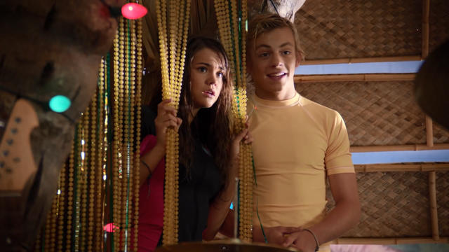 File:Cruisin' for a Bruisin' (23).png