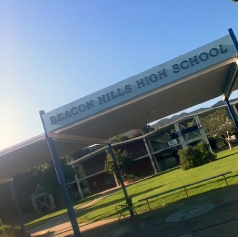 File:Teen Wolf Season 3 Behind the Scenes Pali High signage up for 3b 3.png