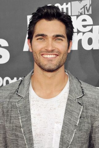 Fichier:Hoechlin185.jpg