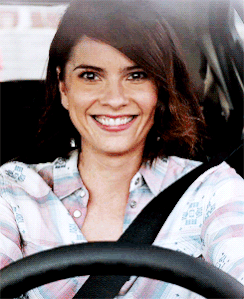 Malia.gif
