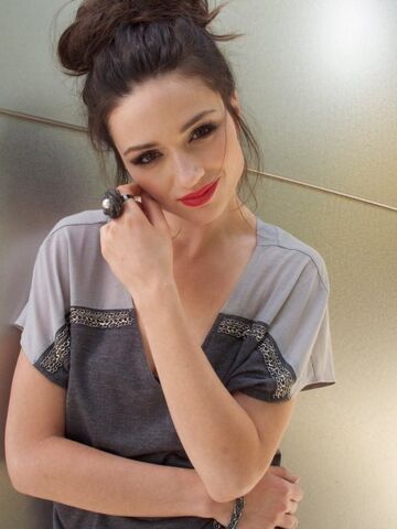 File:Crystal-reed-600w.jpeg