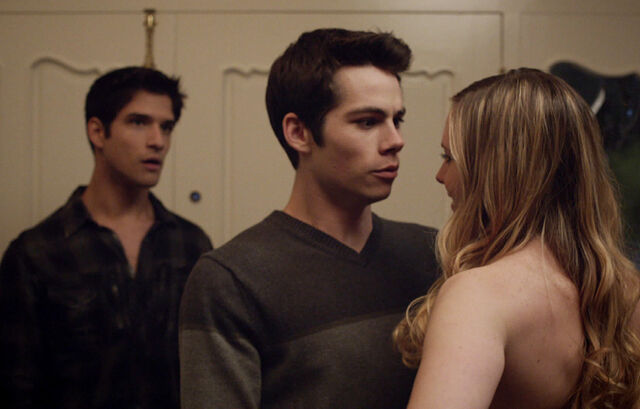 File:Stiles at the party.jpg