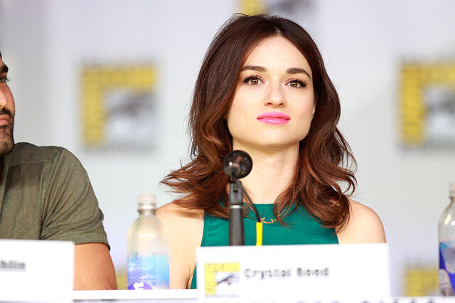 Datei:Crystal Reed.jpg