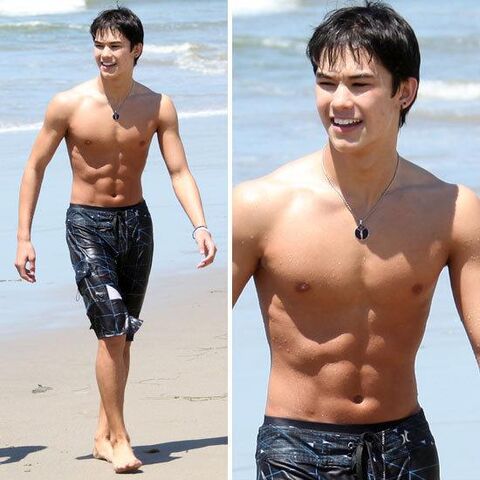 File:BOOBOO-STEWART-S-BEACH-BODY-boo-boo-stewart-21592858-550-565.jpg