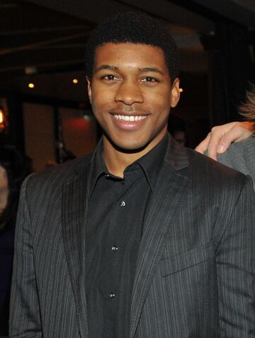 Fichier:Eli Goree.jpg