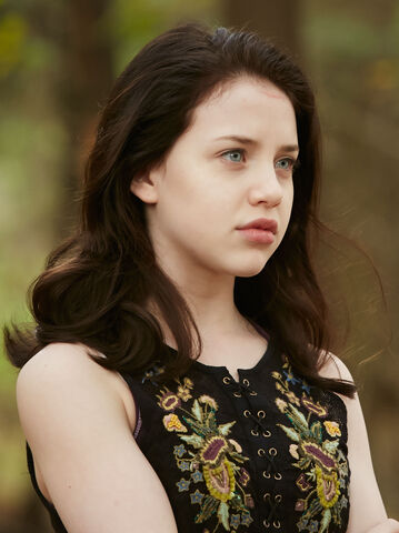 File:Savannah Levine.jpg