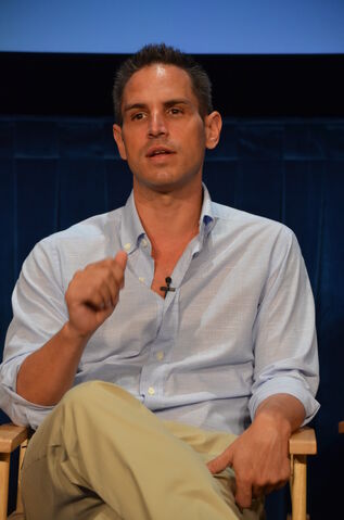 Datei:Greg Berlanti.jpg