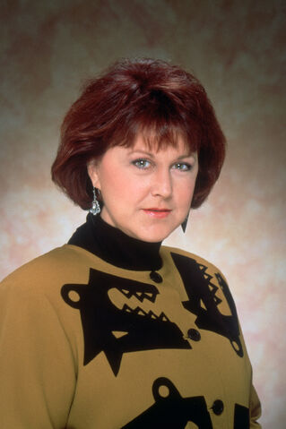 File:Susan-ruttan.jpg