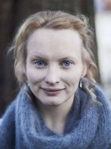 File:Julia Bache-Wiig.png