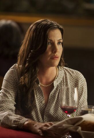 File:1x01 MegAtTheRestaurant.jpg