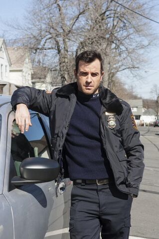 File:1x04 KevinByCar.jpg