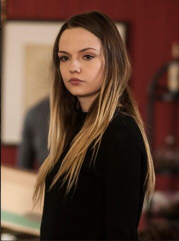 File:1x04 Aimee2.jpg