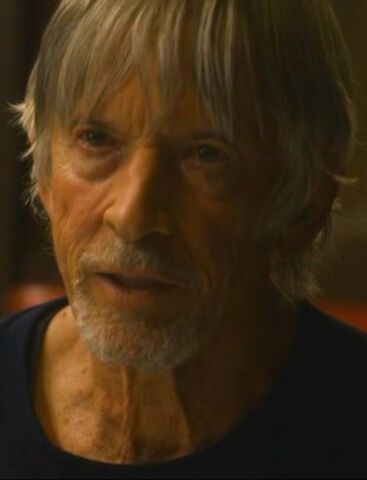 File:1x07 KevinSenior.jpg
