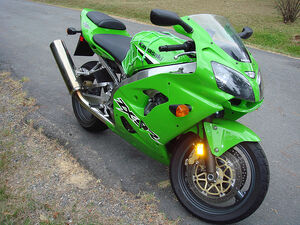 ZX-9R Crotch Rocket