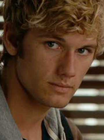 File:Adrian passenger body.png