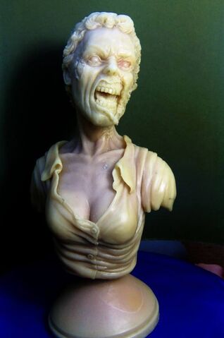 File:Sonya Bust.jpg