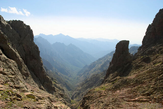 File:Atazar Valley.jpg