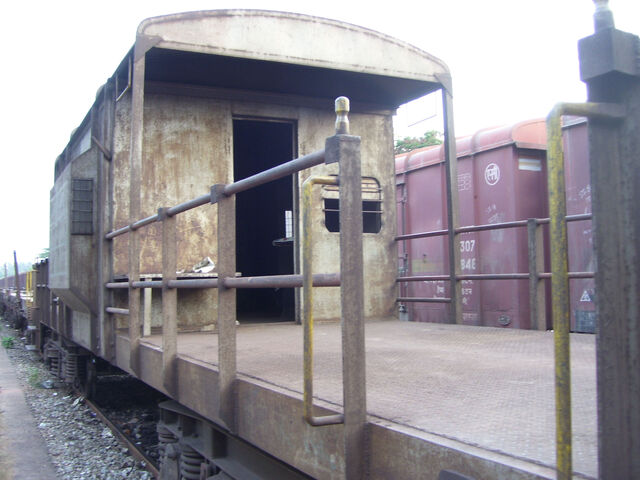 File:Brakevanindia.jpg