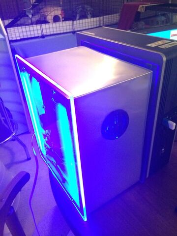 File:Bluebox2.jpg