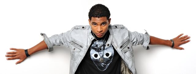 File:Arin-Ray-X-Factor-against-wall-2012-use.jpg