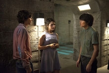 The-100-season-1-episode-3-Jasper-Maya-Monty.jpg