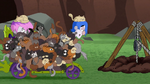 S2e19b 'hey, the 7d dug a hole. cool.'